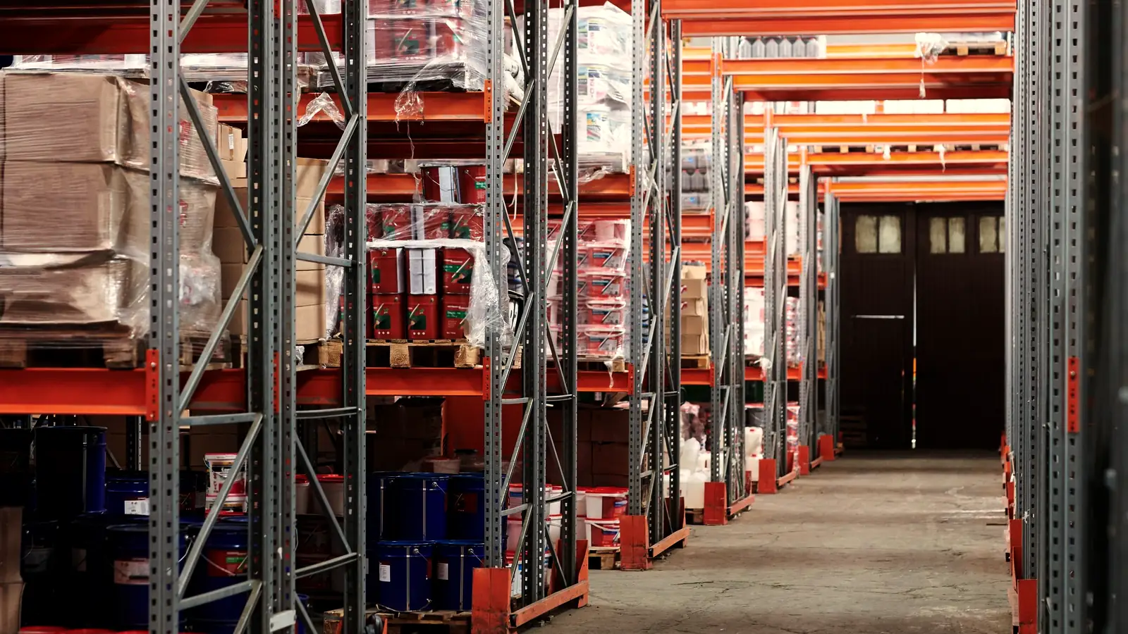 Racking aisles in a large warehouse